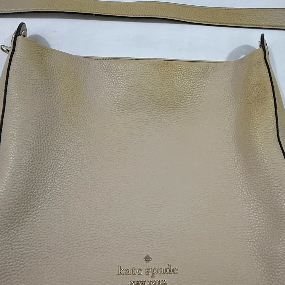 Kate Spade New York Pebbled Shoulder Bag Beige Tan Project Bag - Picture 13 of 13
